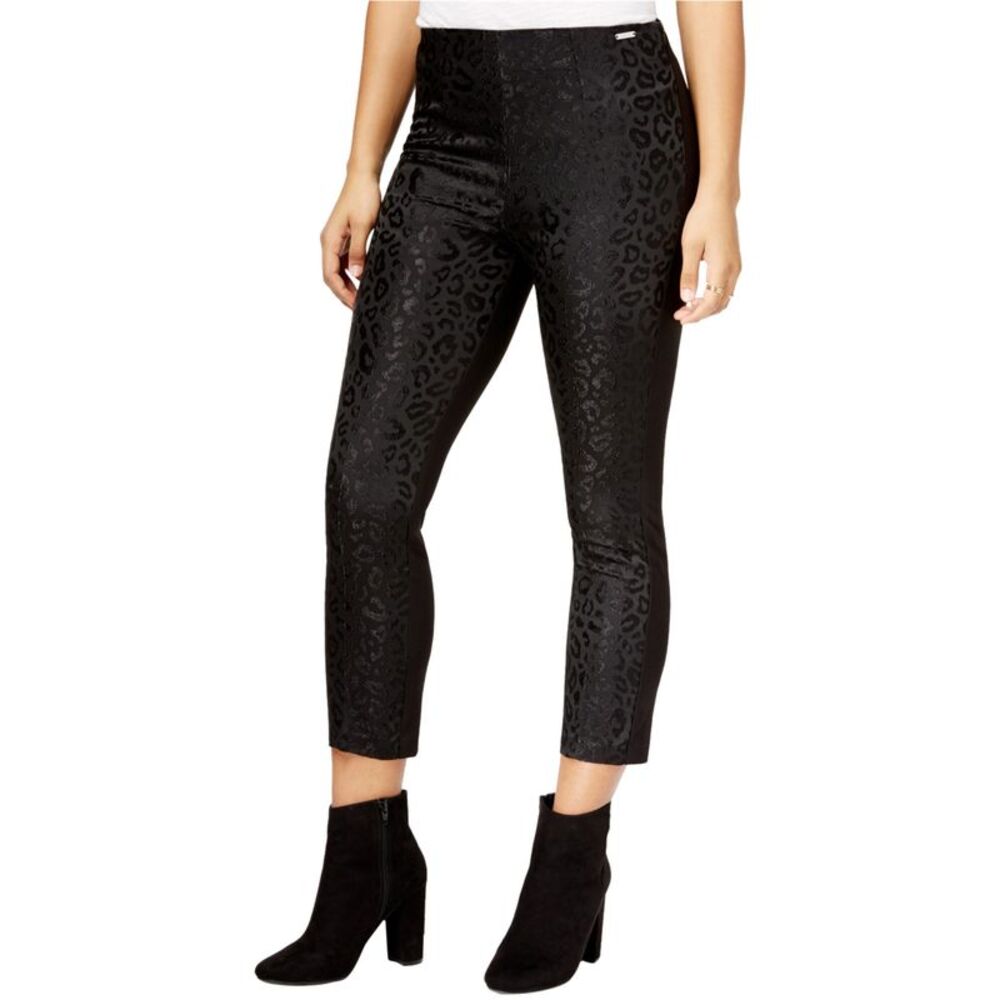 GUESS Womens Mariette Embossed-Front Tapered Cropped Capri Casual Pants, NWT